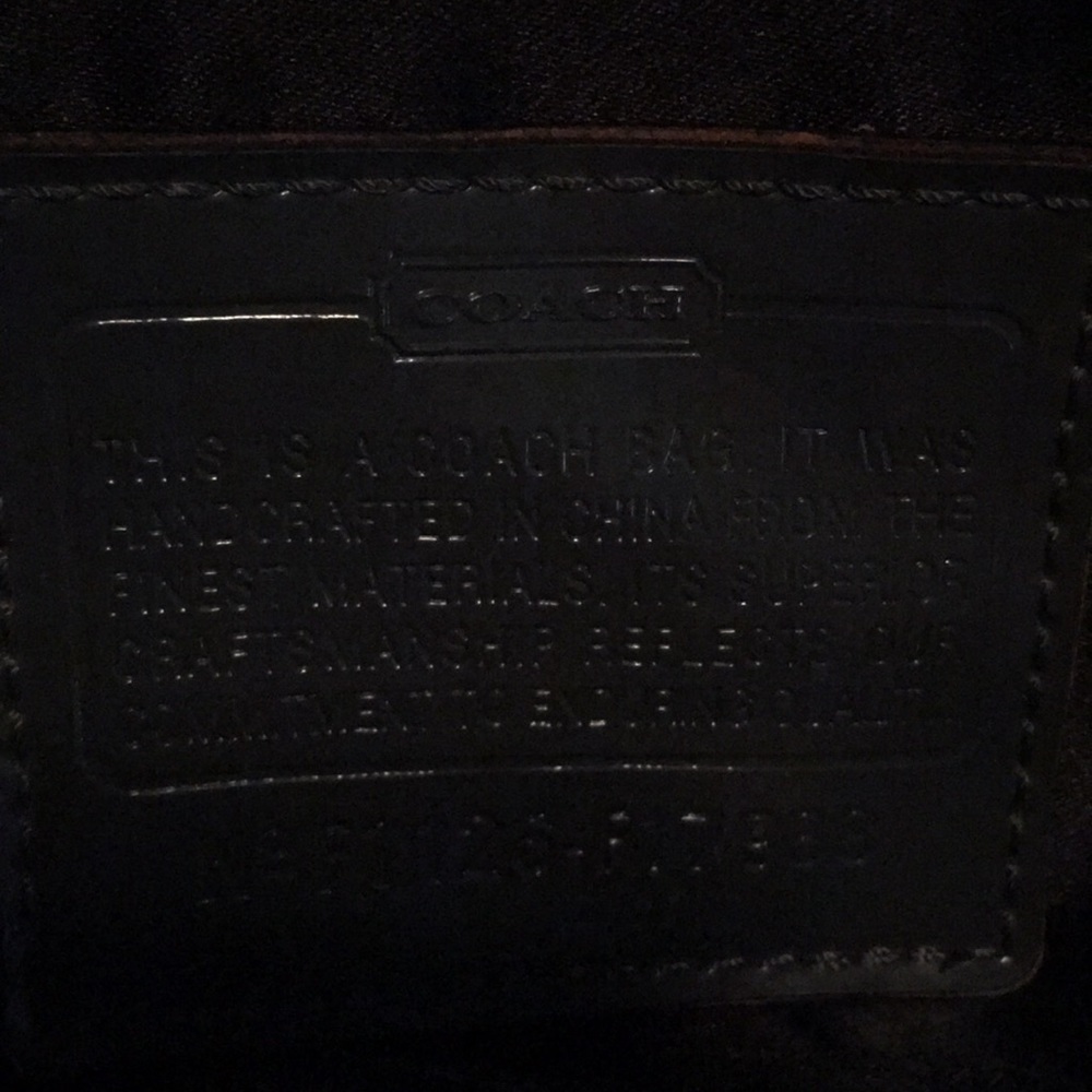 Coach animal print crossbody - Picture 2 of 2